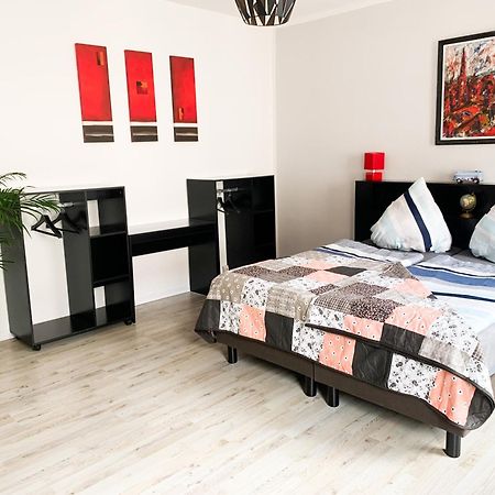 Citywohnung Mit Gartenzugang Schwerin  Extérieur photo
