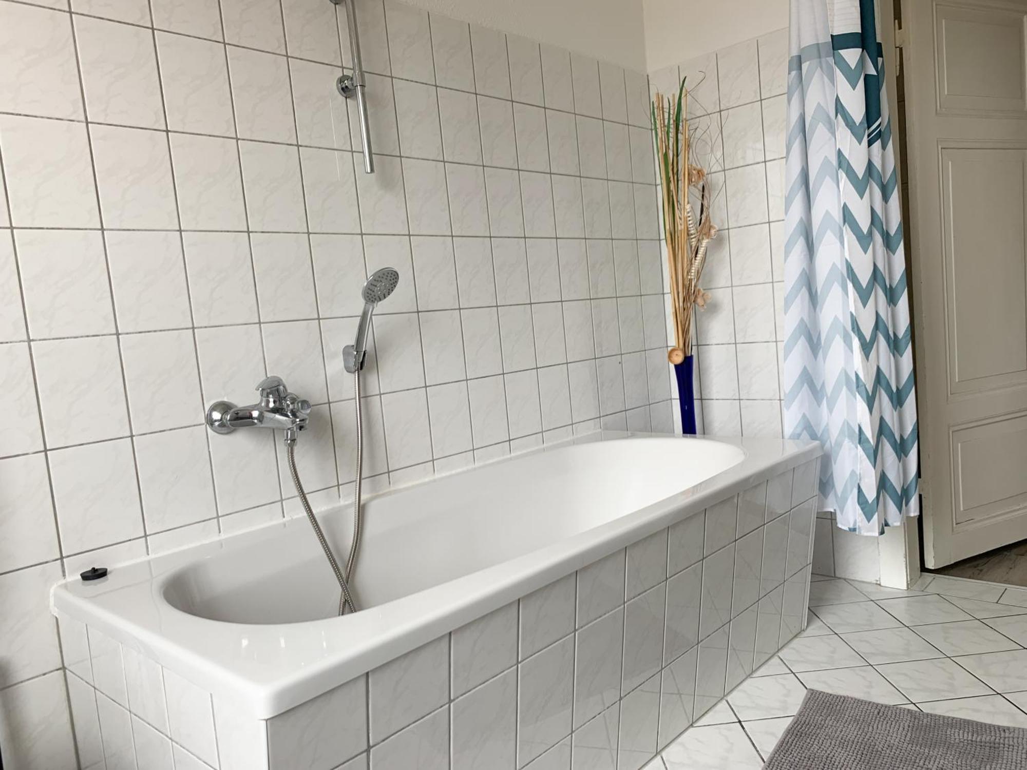 Citywohnung Mit Gartenzugang Schwerin  Extérieur photo
